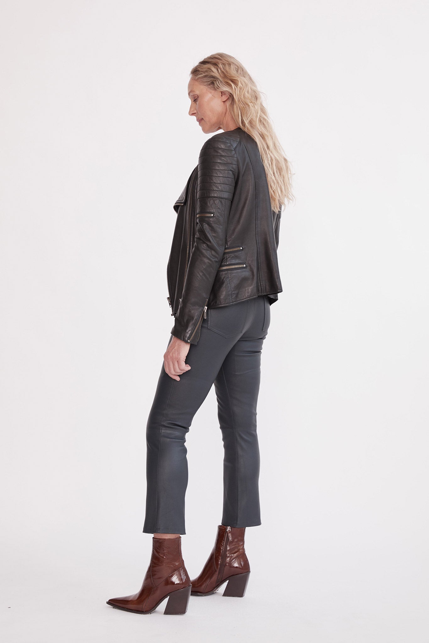 Midtown Kick Flare Pant Ink Stretch Leather