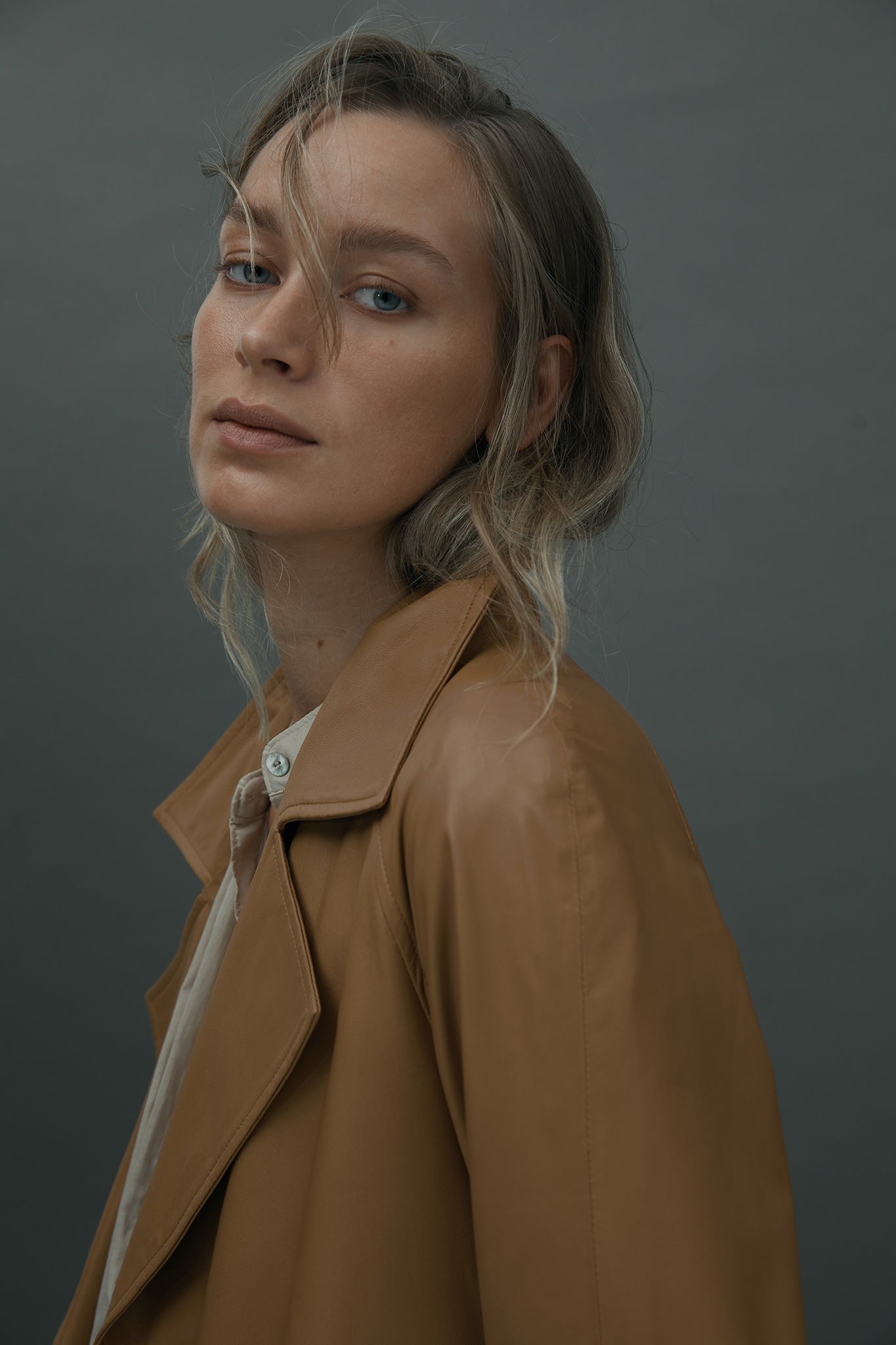 Soho Slouch Leather Trench Toasty Caramel Leather