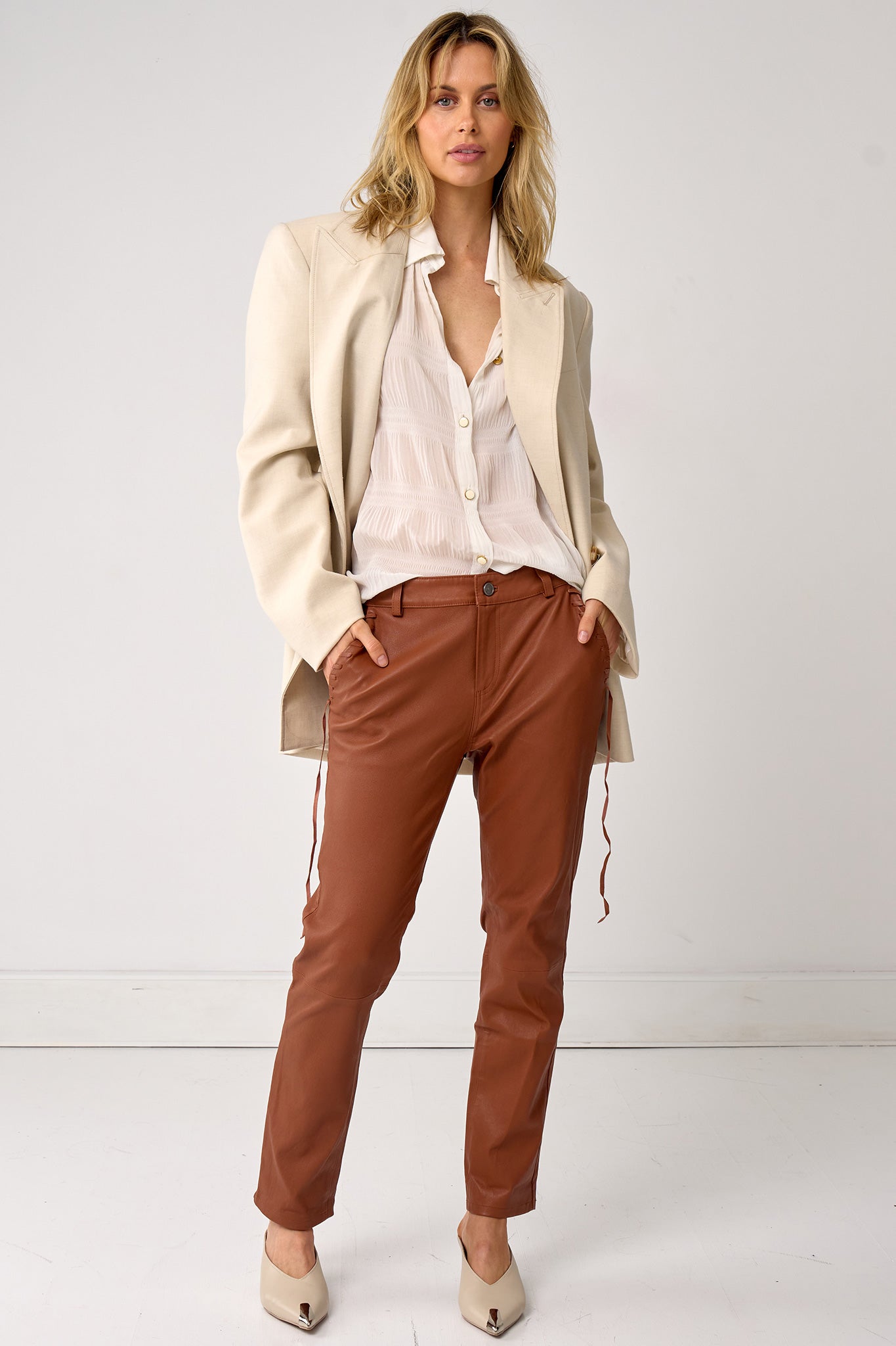 The Bondi Slouch Pant Golden Brown Stretch Leather