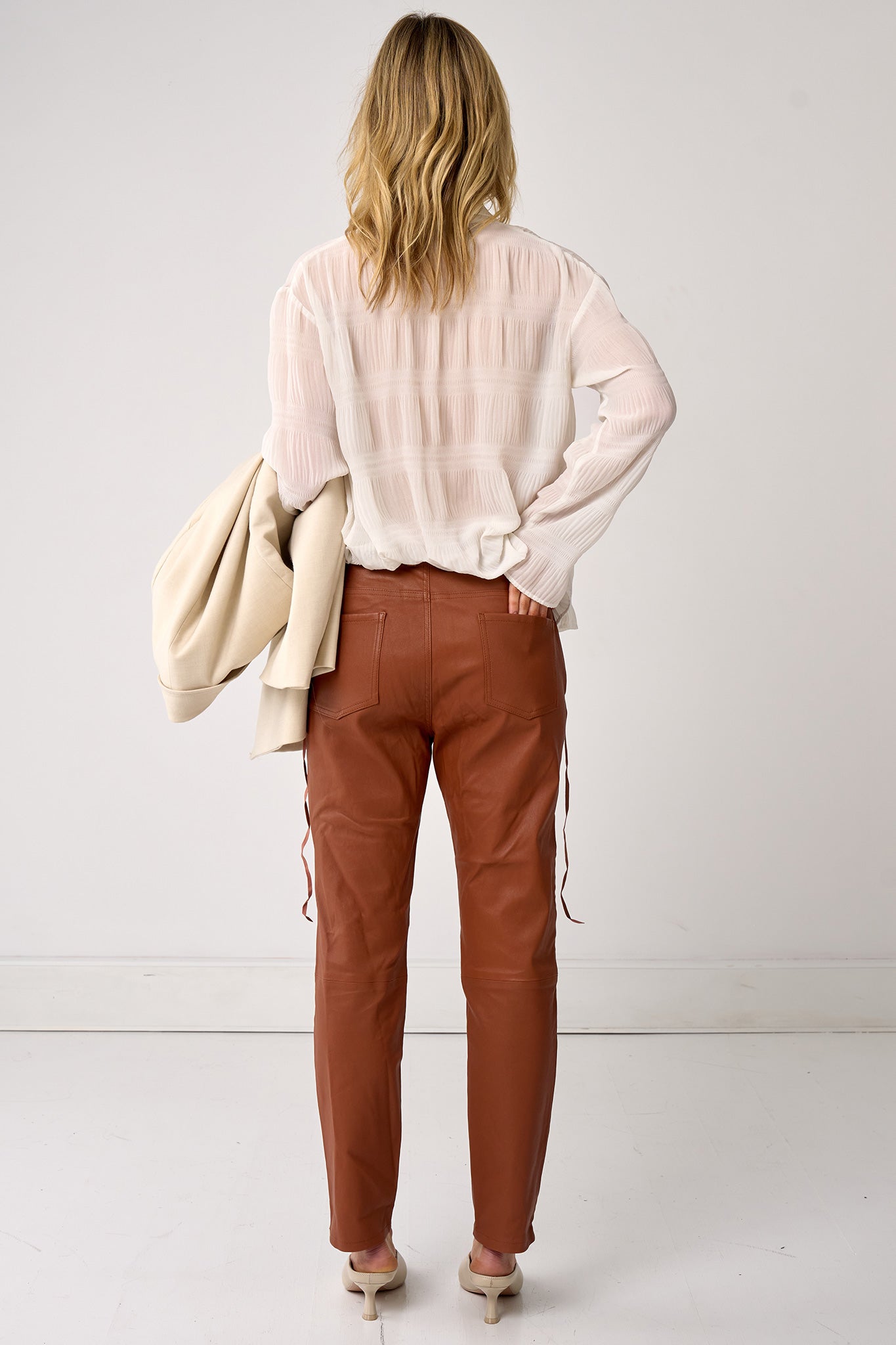 The Bondi Slouch Pant Golden Brown Stretch Leather