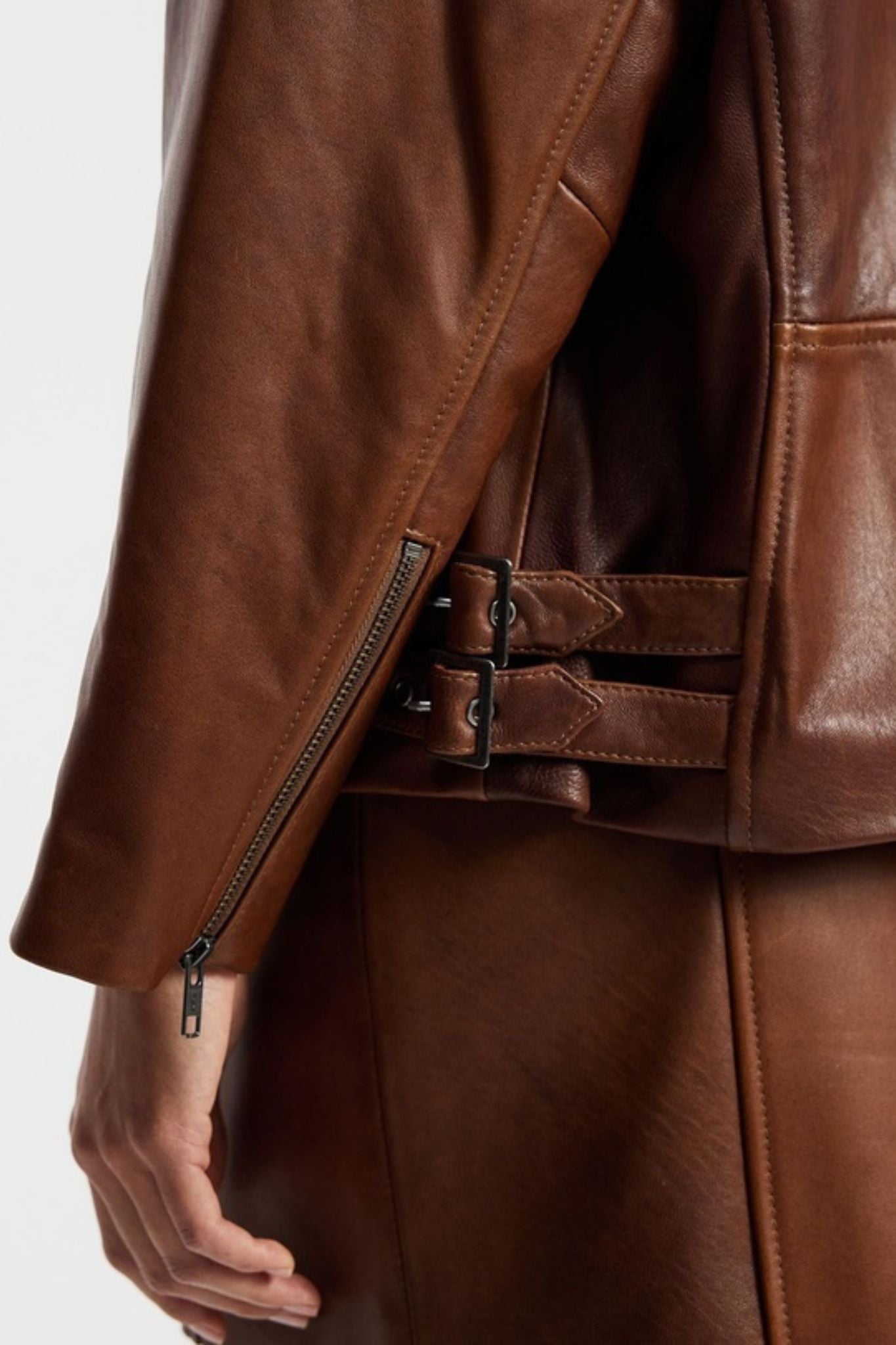 New Yorker Oversized Motor Jacket – Vintage Chocolate Leather
