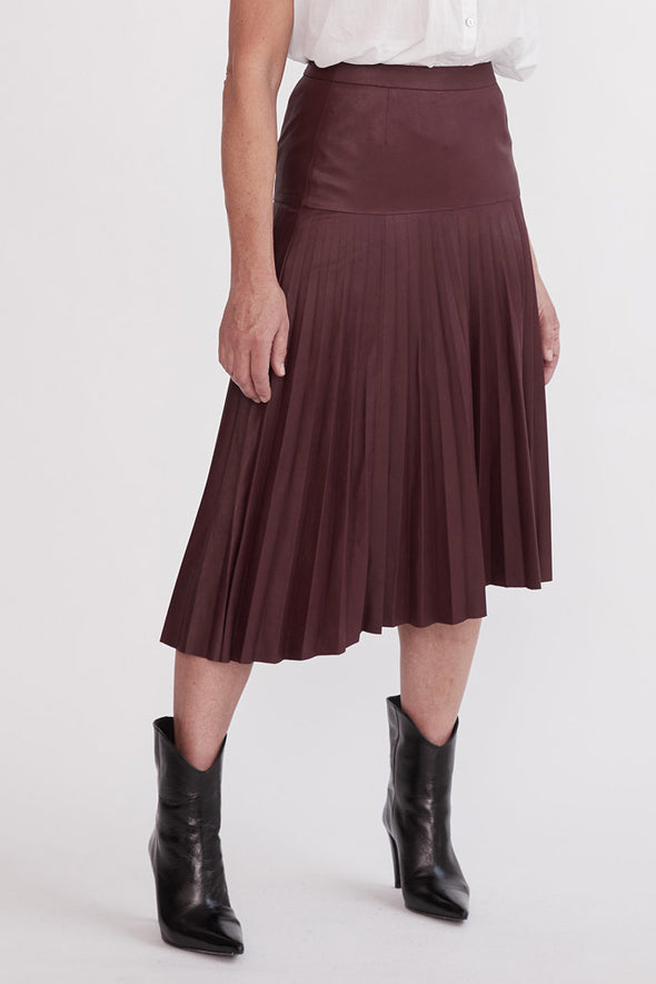 Park Avenue Pleat Skirt Shiraz Leather