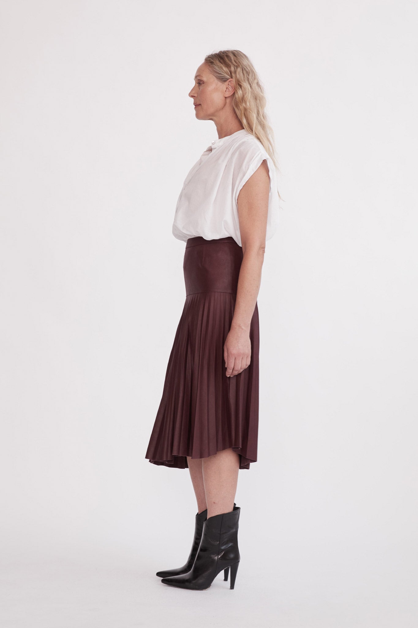 Park Avenue Pleat Skirt Shiraz Leather - SAMPLE