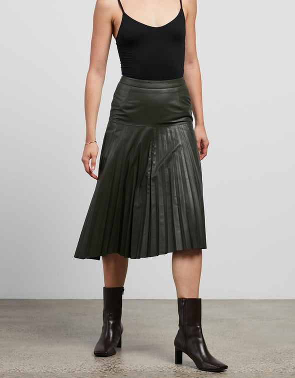 Park Avenue Pleated Skirt Bottlebush Green Leather