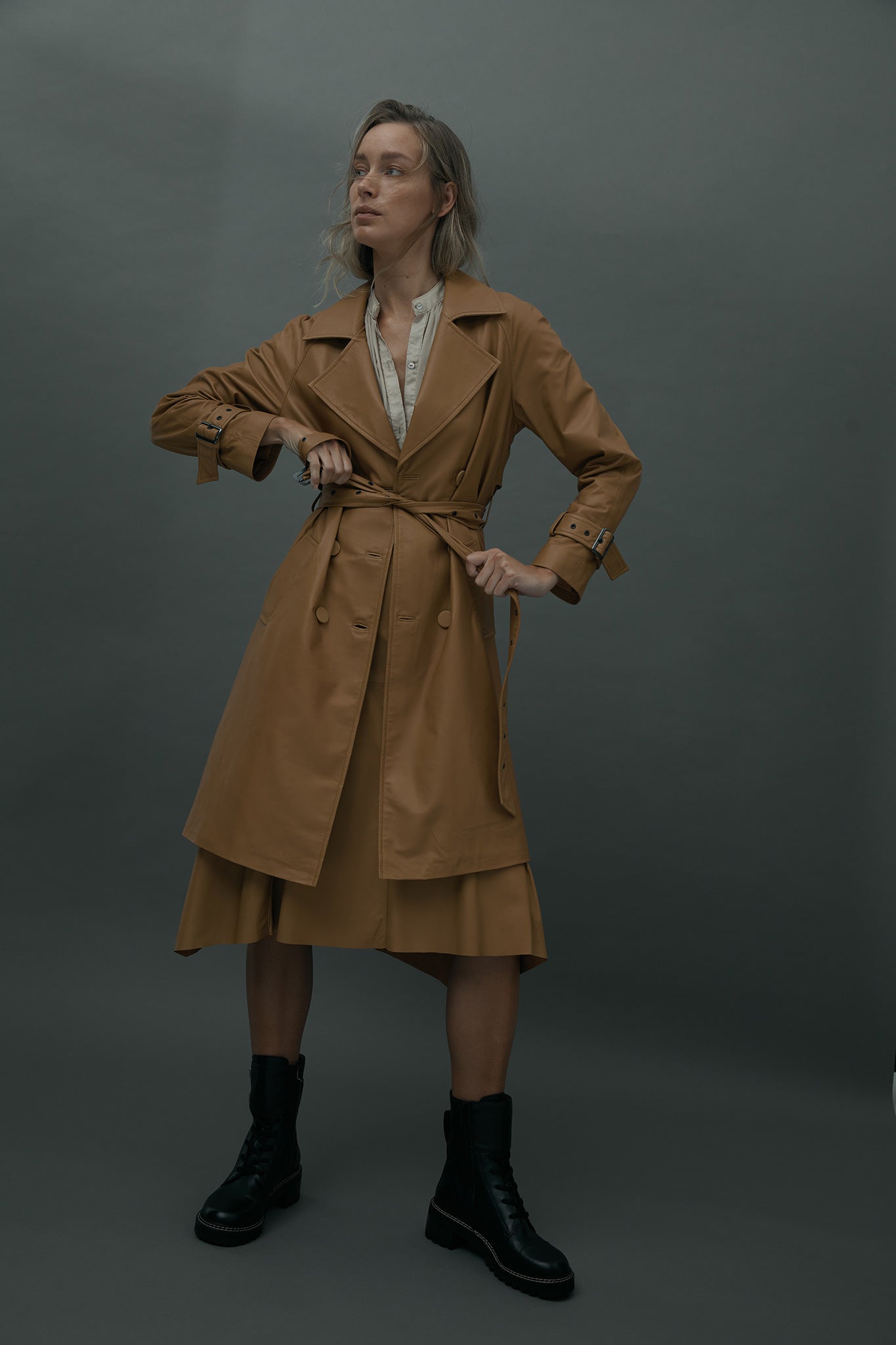 Soho Slouch Leather Trench Toasty Caramel Leather